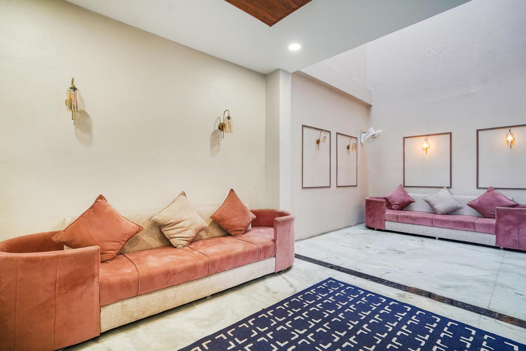 Akolia Super Hotel O Pithampur Formerly Ganga Residency מראה חיצוני תמונה