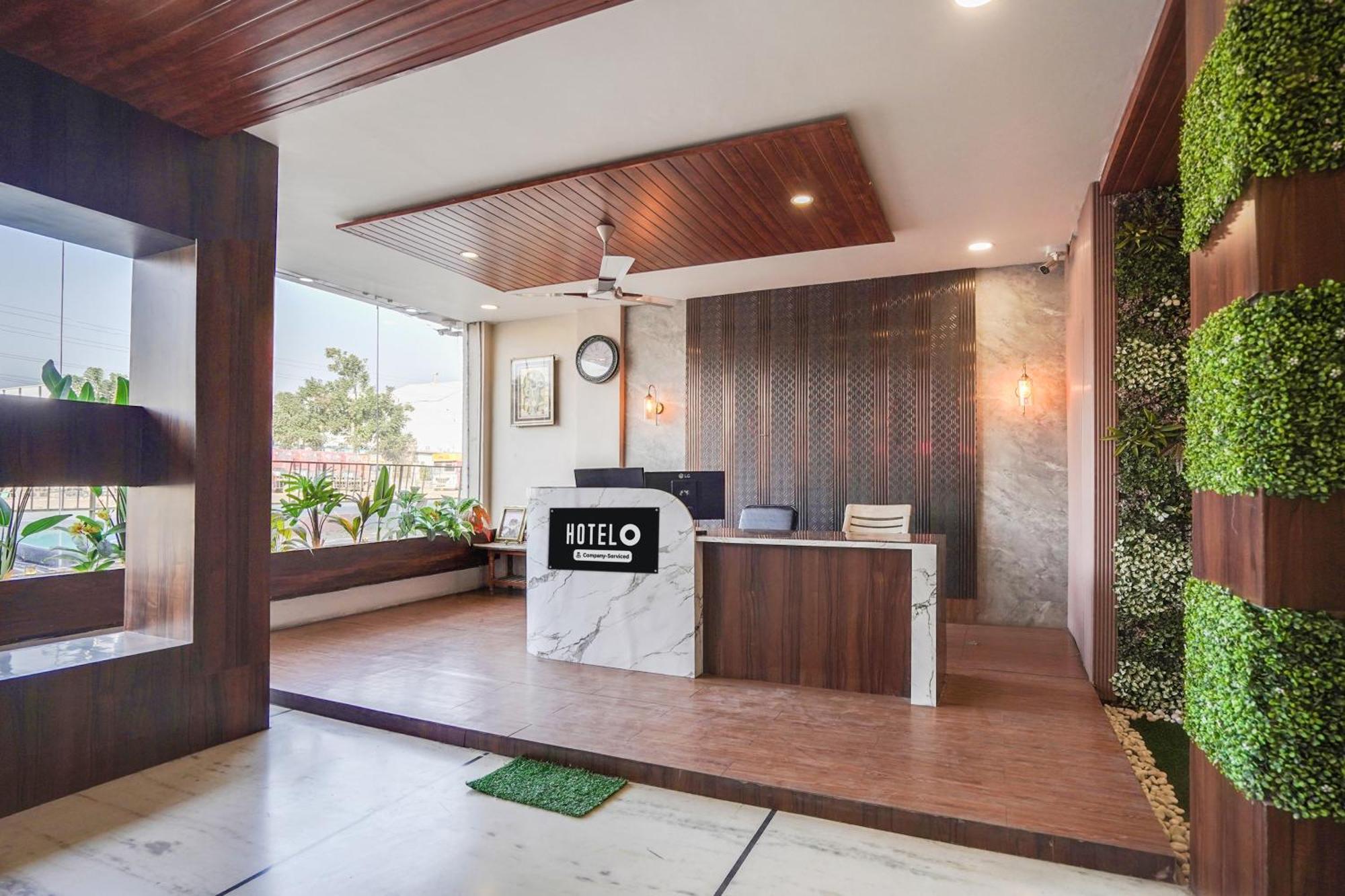 Akolia Super Hotel O Pithampur Formerly Ganga Residency מראה חיצוני תמונה