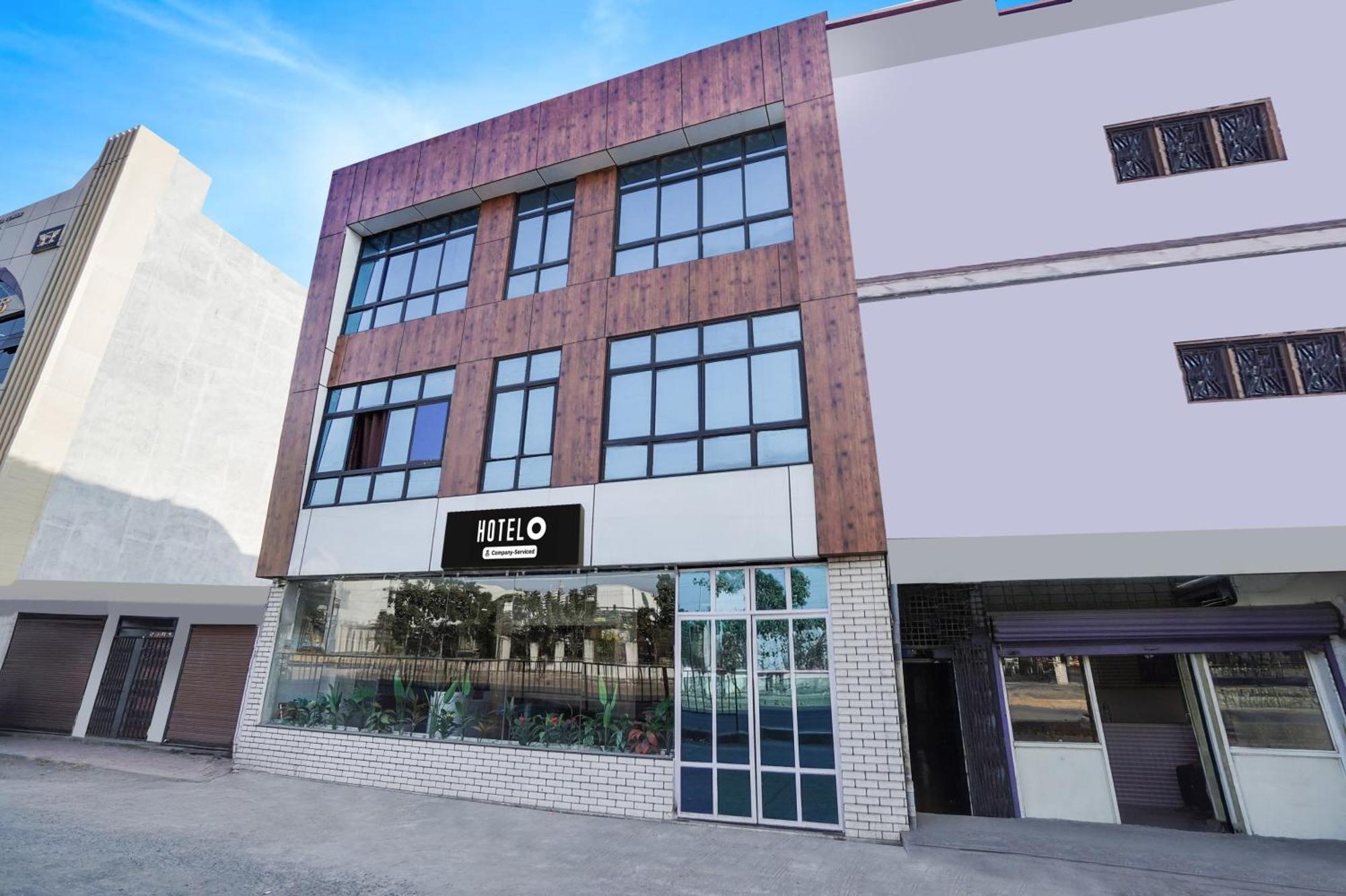 Akolia Super Hotel O Pithampur Formerly Ganga Residency מראה חיצוני תמונה