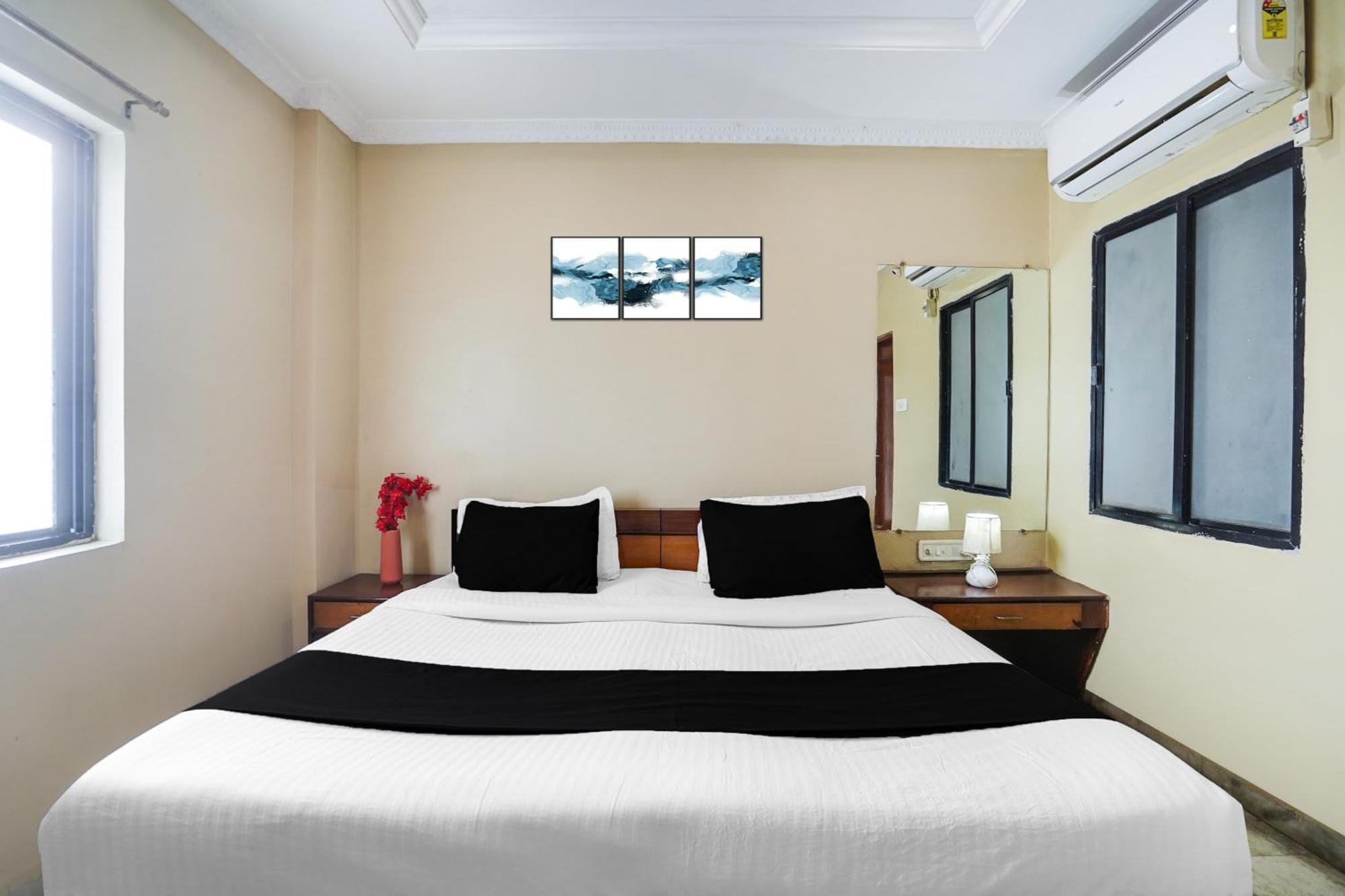 Akolia Super Hotel O Pithampur Formerly Ganga Residency מראה חיצוני תמונה