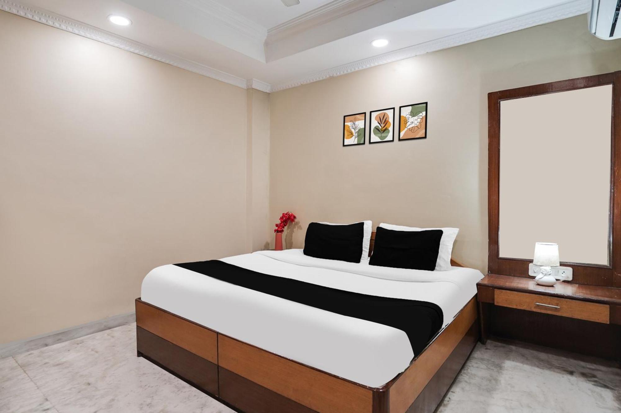 Akolia Super Hotel O Pithampur Formerly Ganga Residency מראה חיצוני תמונה