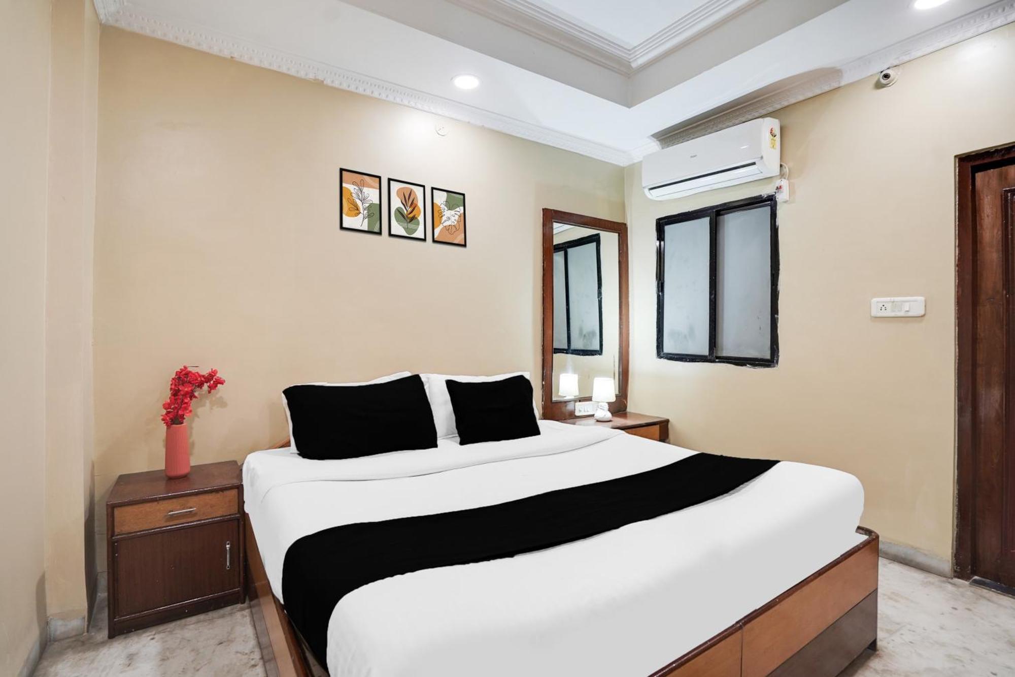 Akolia Super Hotel O Pithampur Formerly Ganga Residency מראה חיצוני תמונה